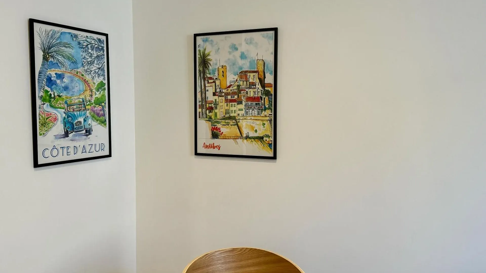 Apartment Appartement Retro Dans Le Centre Antibes