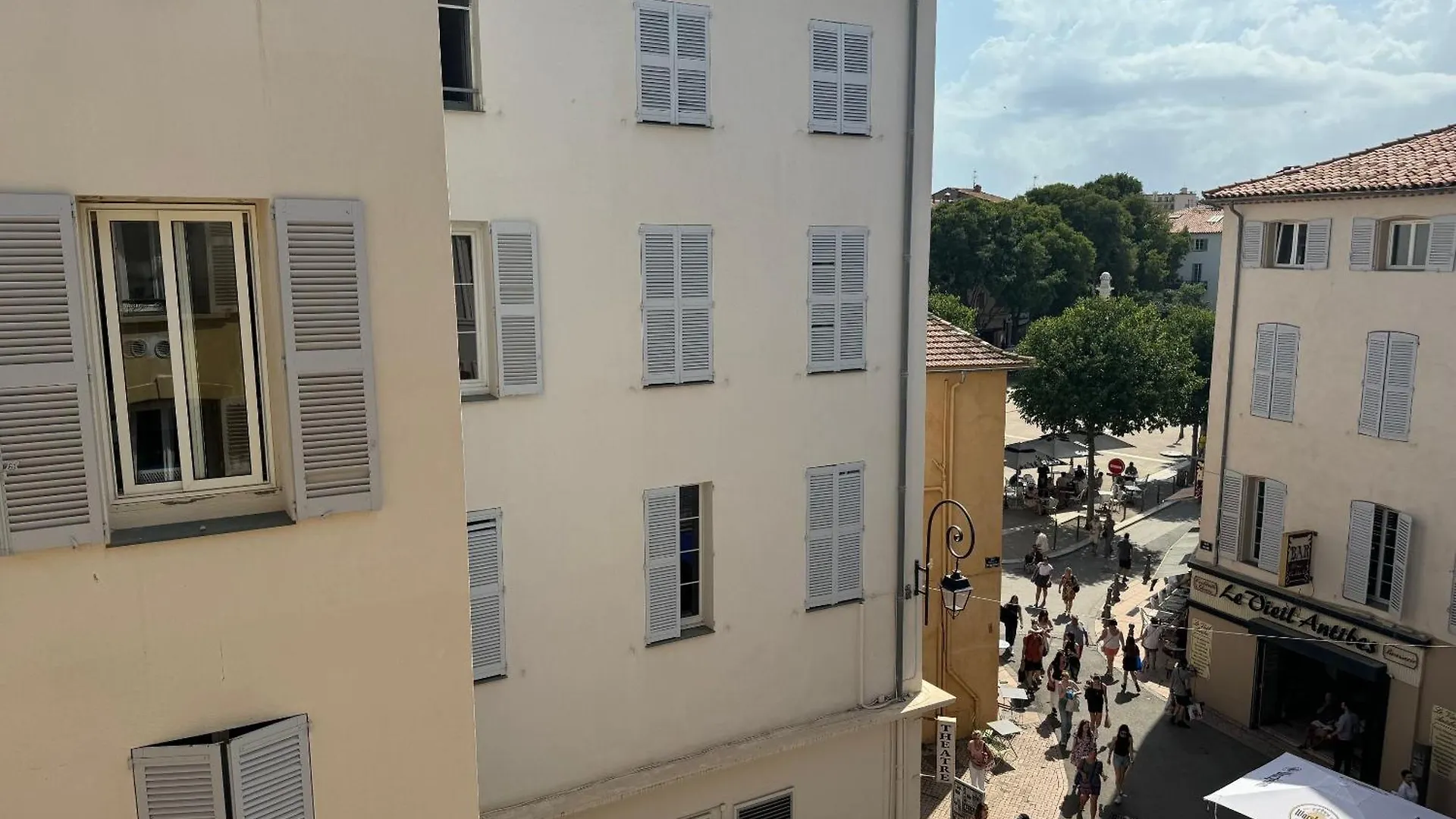 Appartement Retro Dans Le Centre Antibes Apartment